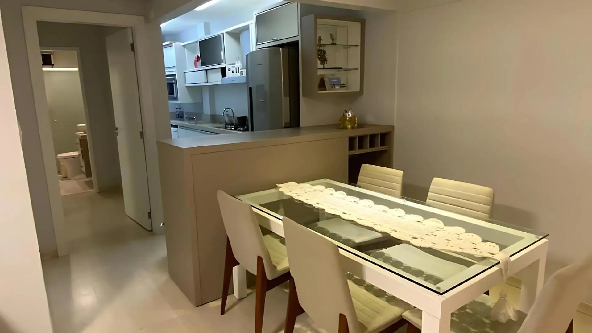 Apartamento 2 dormitórios próximo Mar Balneário Camboriú