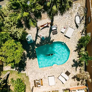 https://pousada-ilanga.cabofriohotels.org
