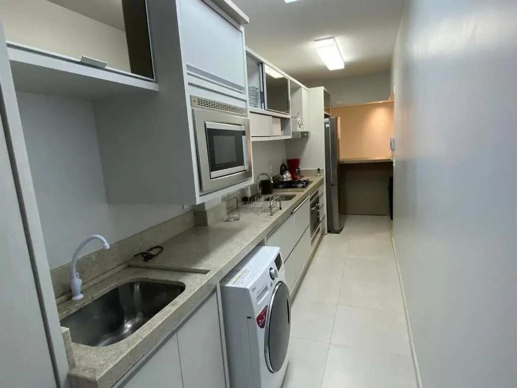 Apto Almeida E Moraes Quadra Do Mar Bc 0*, Balneario Camboriu Brazil